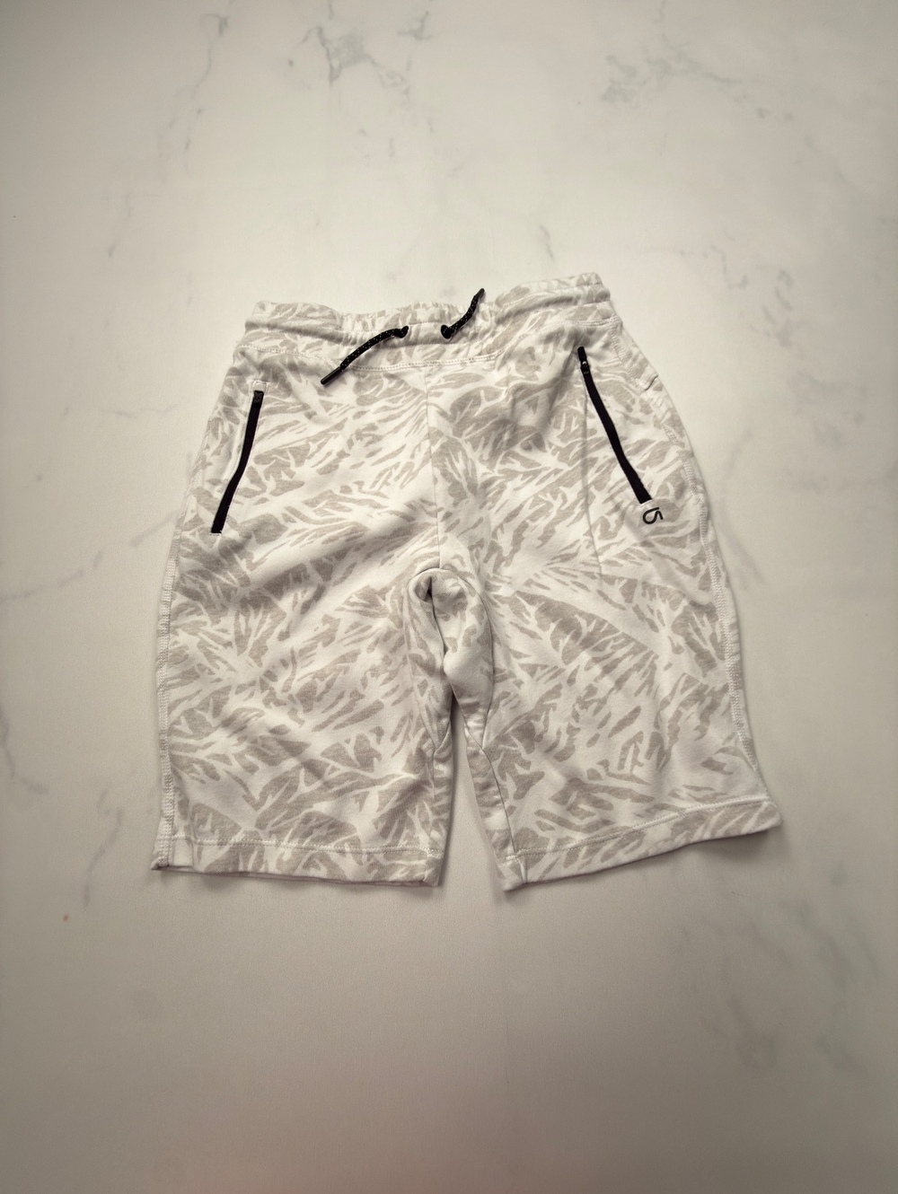 Gap Fit Printed Athletic Shorts White 2010s Minimalist - Boys XXL Husky